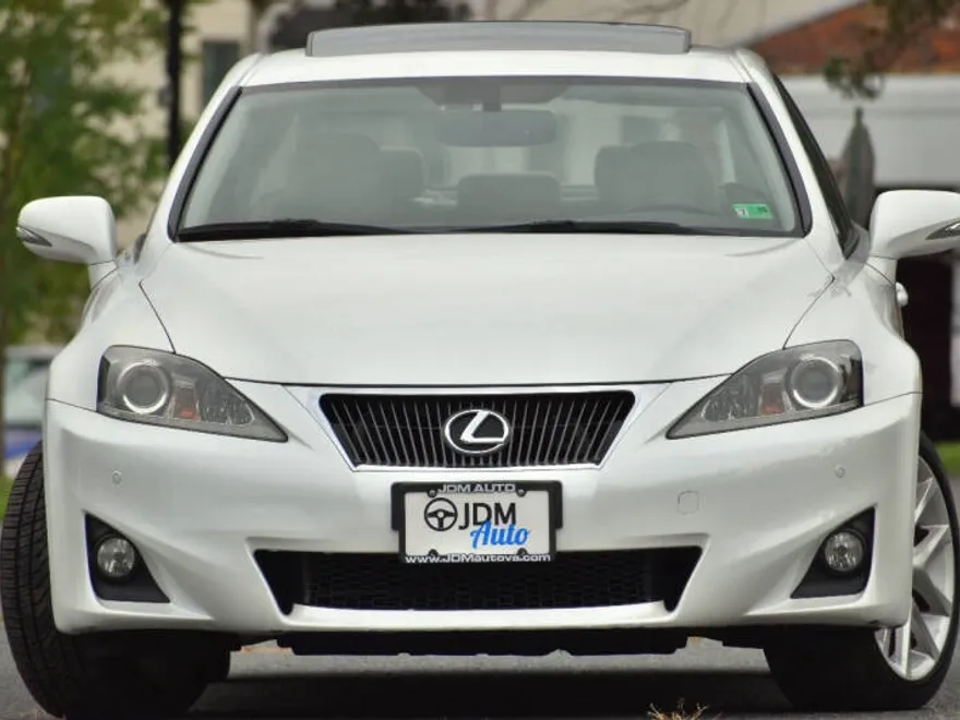 2013 Lexus IS 250 photo 1