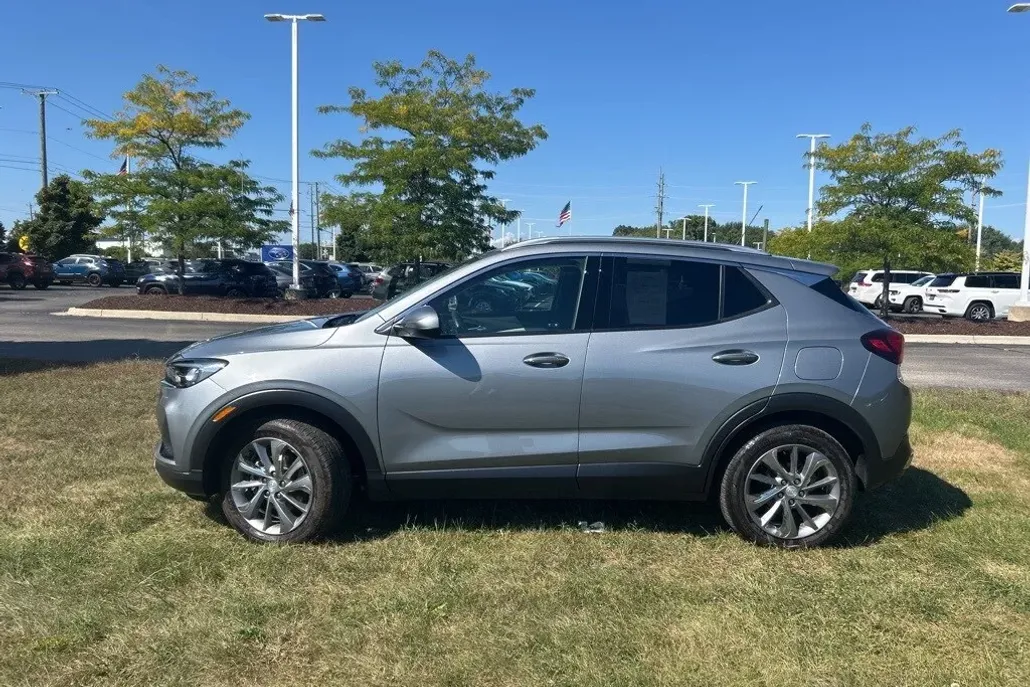 2023 Buick Encore GX Essence photo 1
