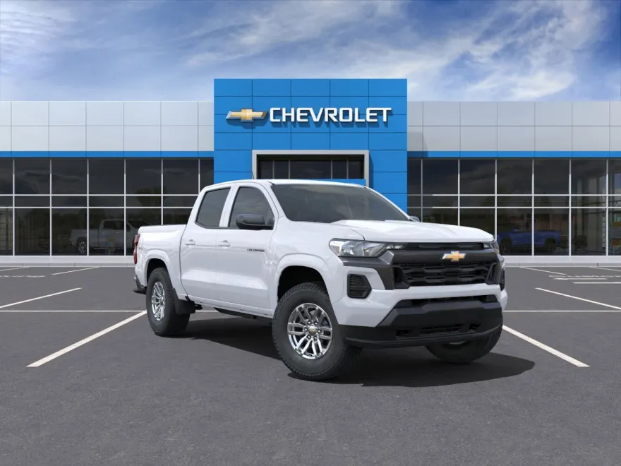 2025 Chevrolet Colorado Work Truck LT photo 1