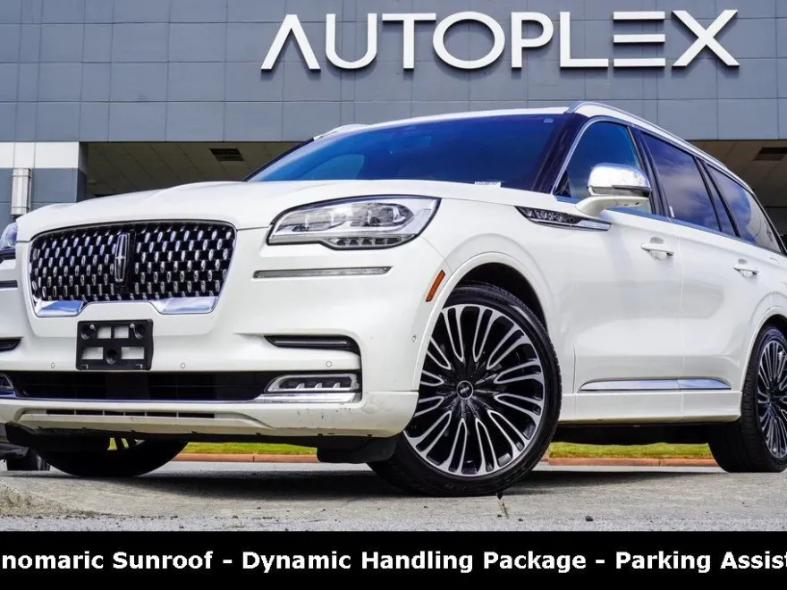 2020 Lincoln Aviator Black Label photo 1