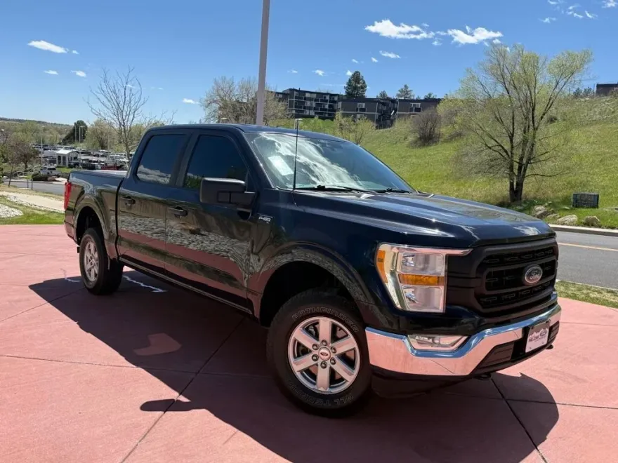 2021 Ford F-150 XL photo 1