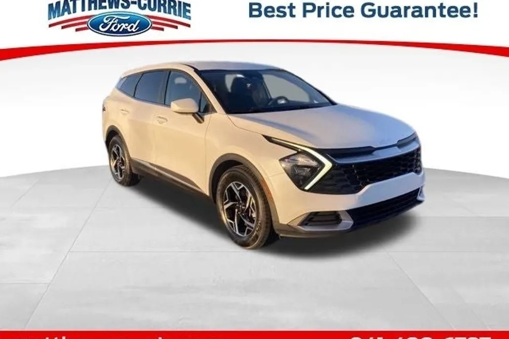 2023 Kia Sportage LX photo 1