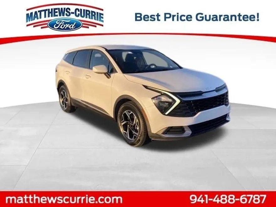 2023 Kia Sportage LX photo 1