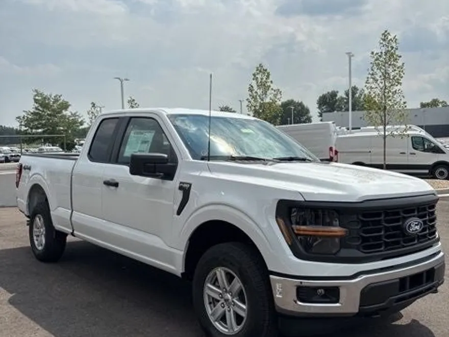 2025 Ford F-150 XL photo 1