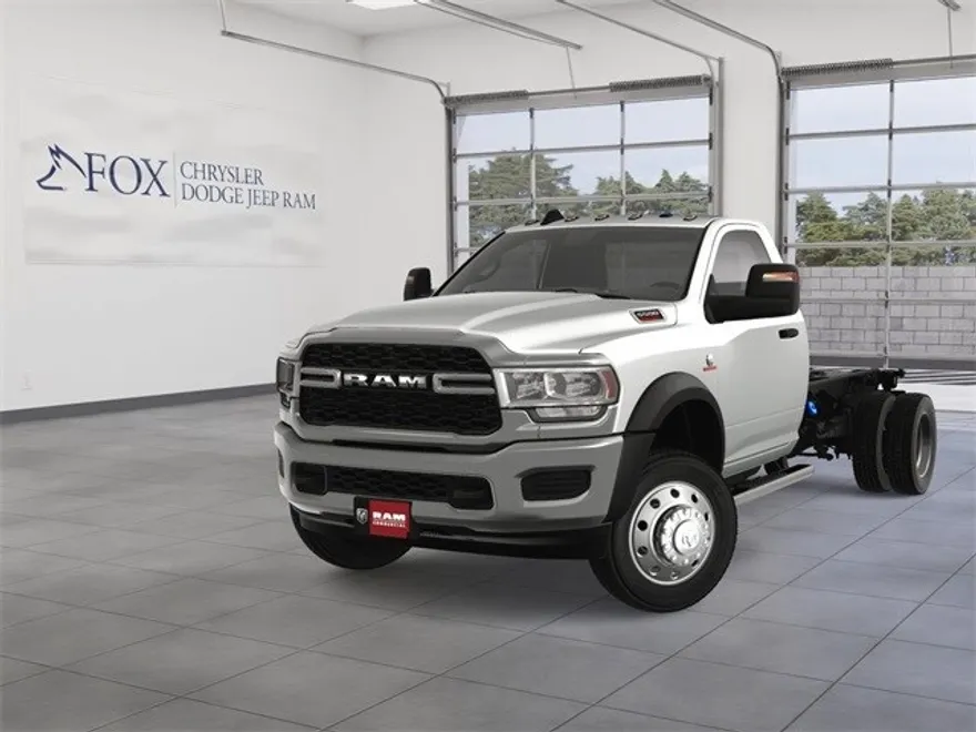 2024 Ram 5500 Tradesman photo 1