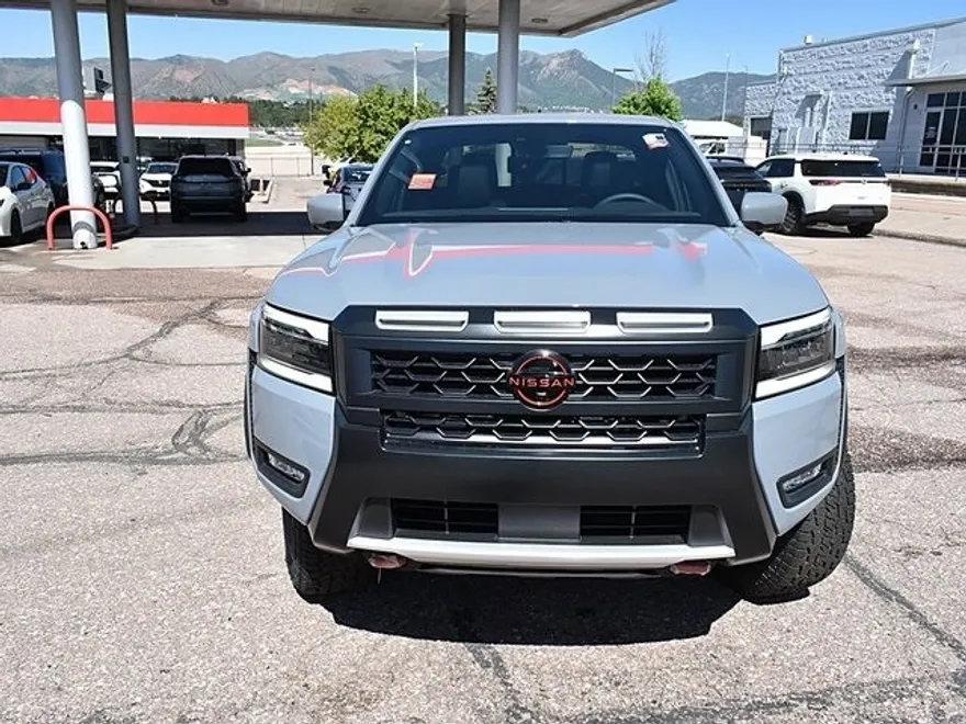 2025 Nissan Frontier PRO-4X photo 1