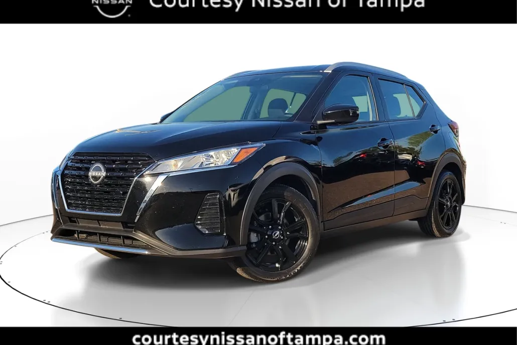 2024 Nissan Kicks SV photo 1