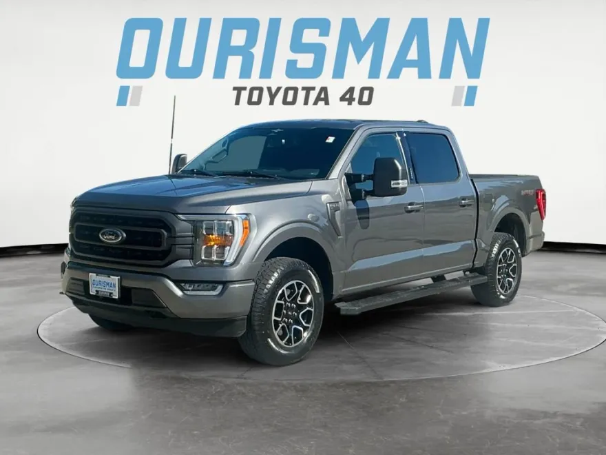 2023 Ford F-150 XLT photo 1