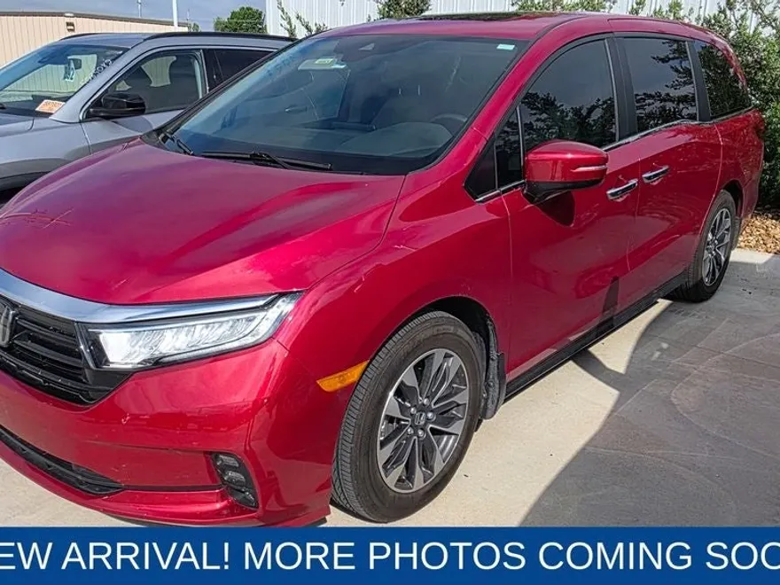 2024 Honda Odyssey EX-L photo 1