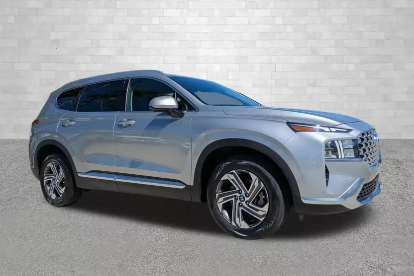 2022 Hyundai Santa Fe SEL photo 1