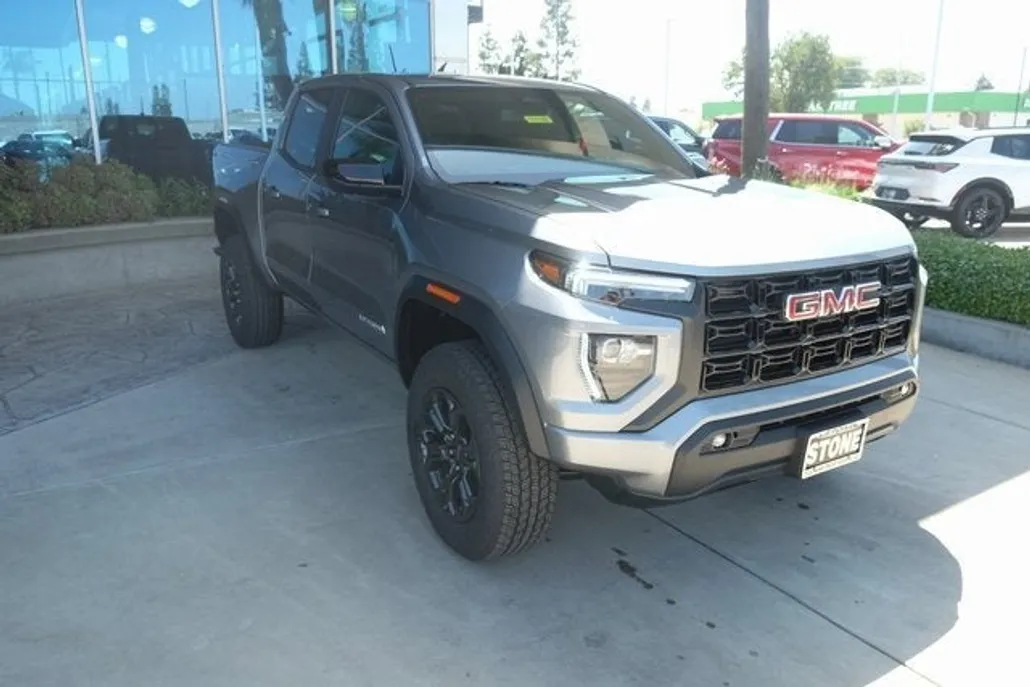 2025 Gmc Canyon Elevation photo 1