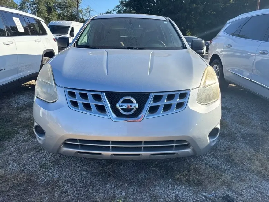 2011 Nissan Rogue S photo 1