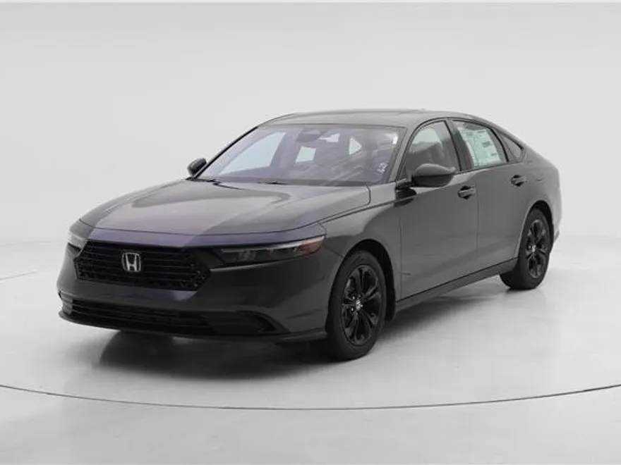 2025 Honda Accord SE photo 1