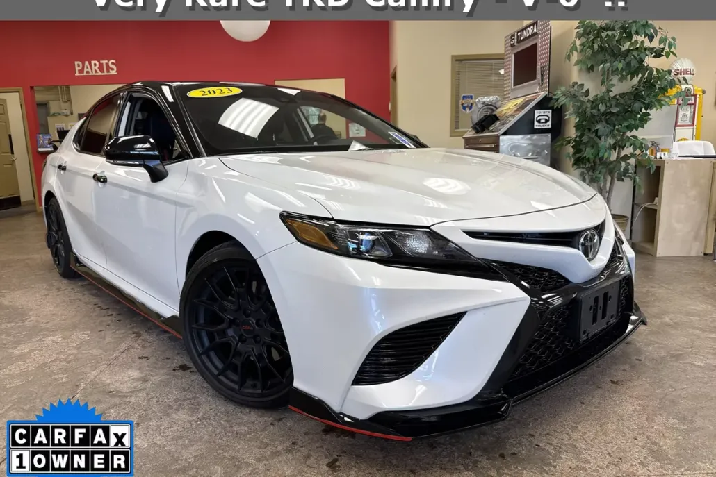 2023 Toyota Camry TRD V6 photo 1
