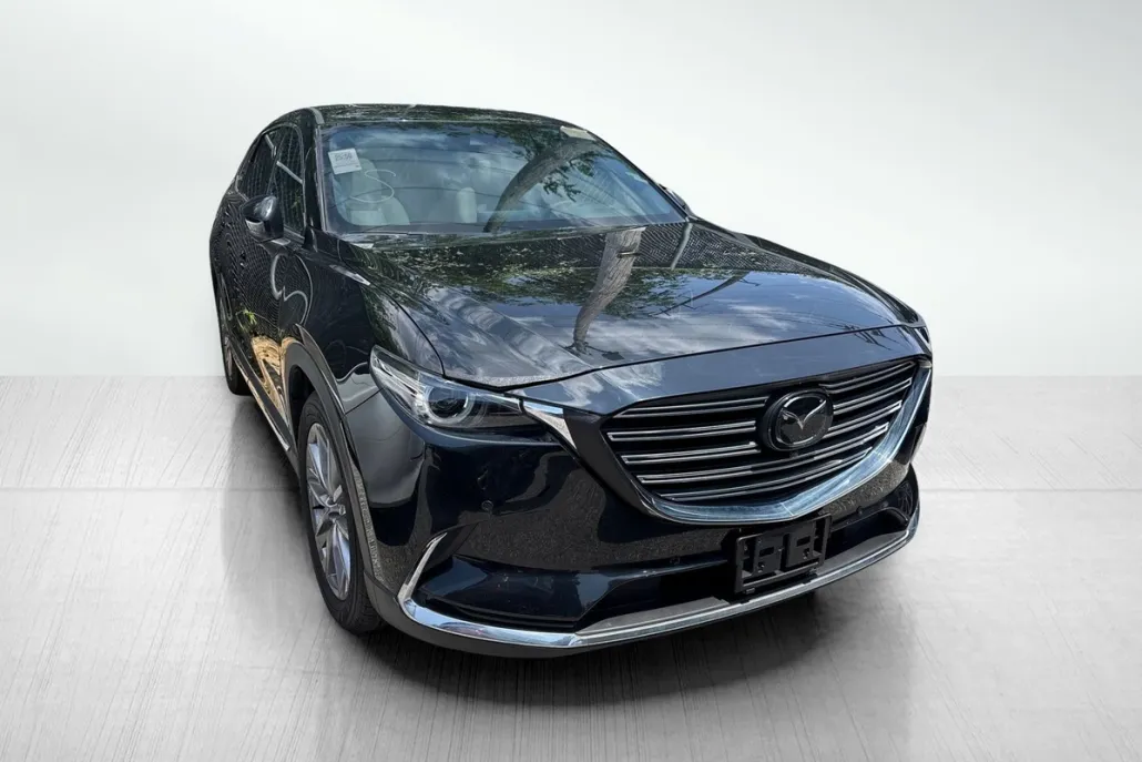 2023 Mazda CX-9 Grand Touring photo 1