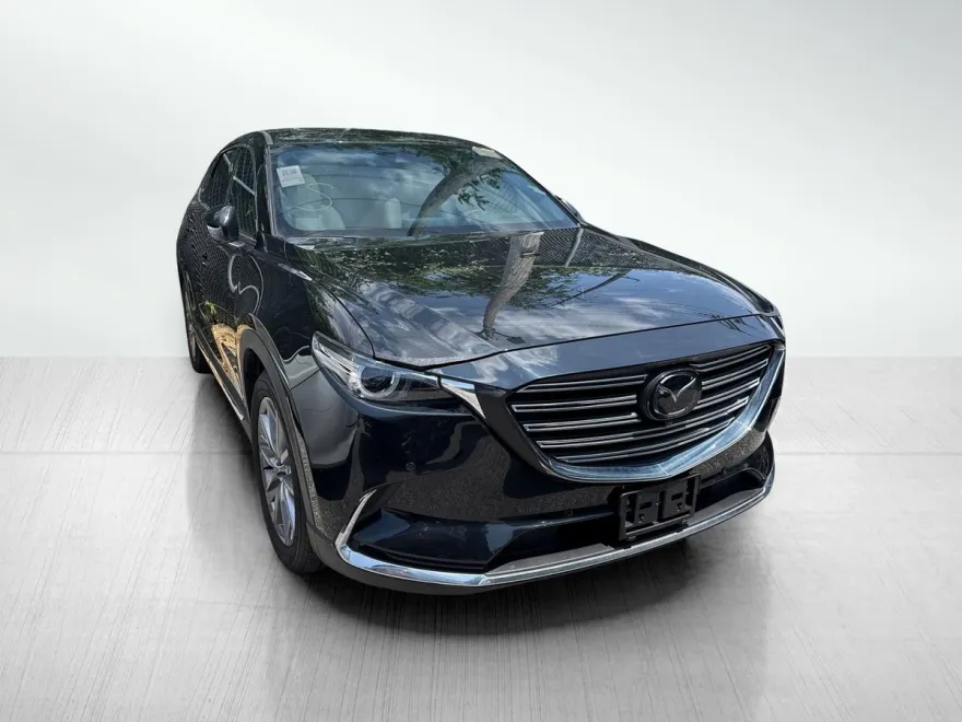 2023 Mazda CX-9 Grand Touring photo 1