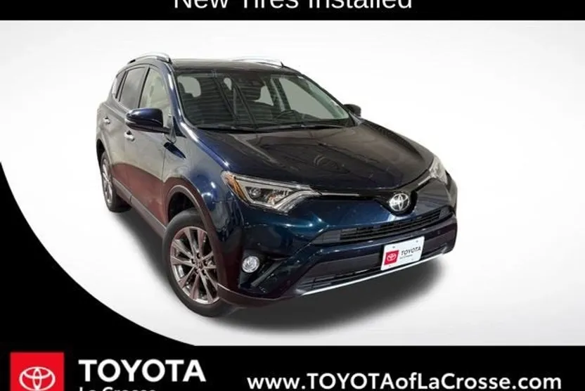 2017 Toyota RAV4 Limited SE Platinum photo 1