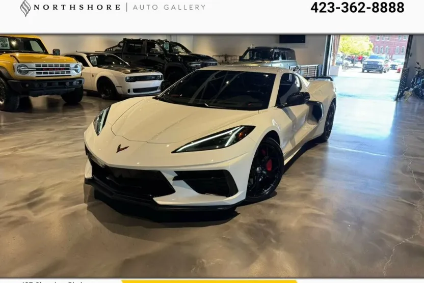 2020 Chevrolet Corvette 2LT photo 1