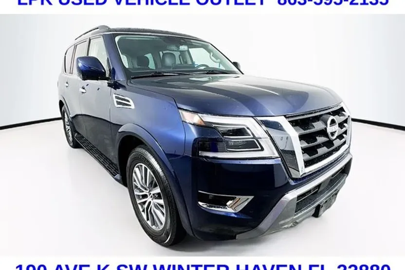 2023 Nissan Armada SL photo 1