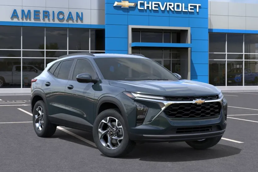 2026 Chevrolet Trax LT photo 1