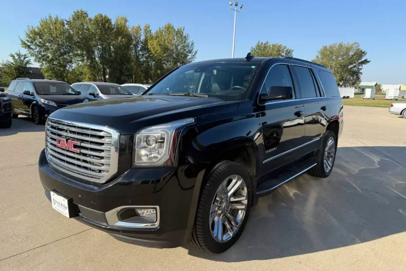 2018 Gmc Yukon SLT photo 1