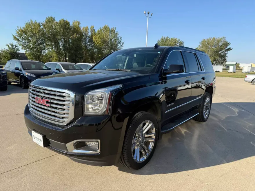 2018 Gmc Yukon SLT photo 1