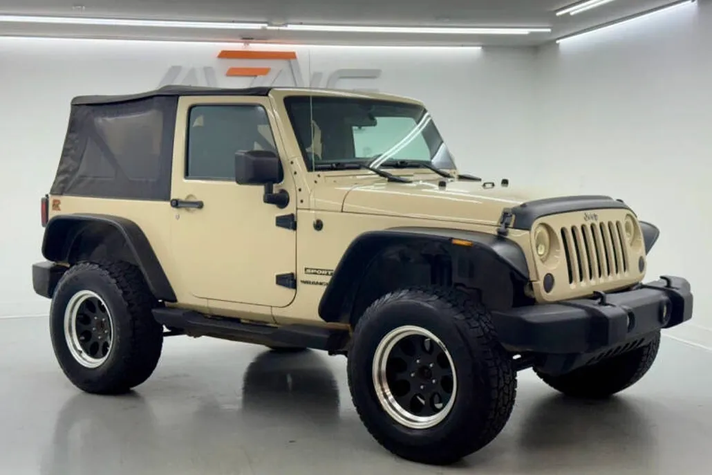 2012 Jeep Wrangler Sport photo 1