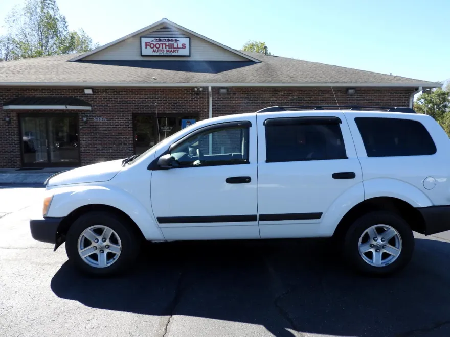 2006 Dodge Durango SXT photo 1