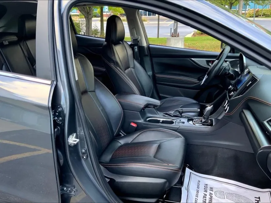 2023 Subaru Crosstrek Limited photo 1