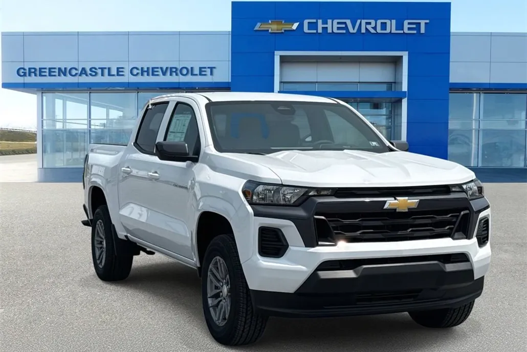 2025 Chevrolet Colorado Work Truck LT photo 1