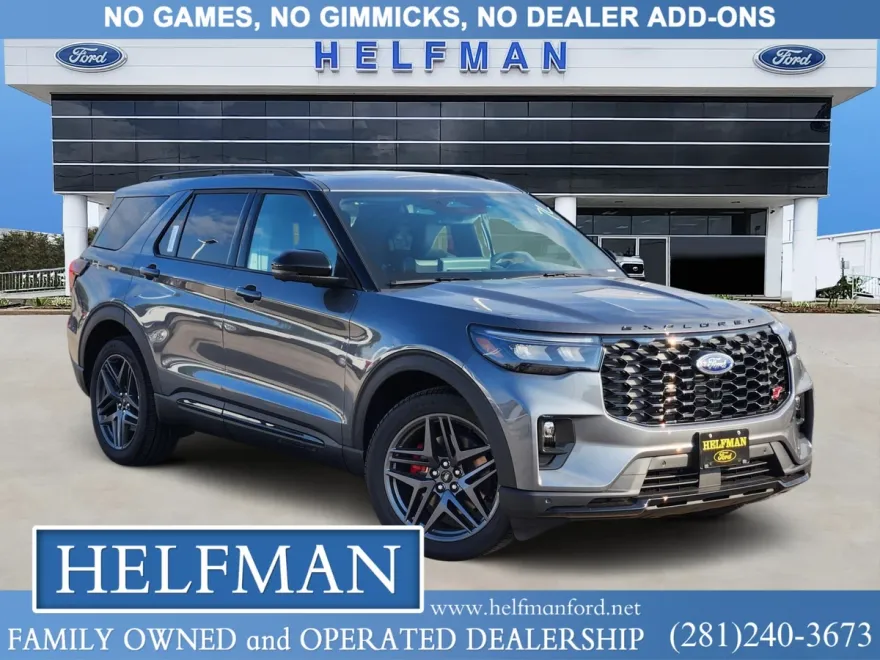 2025 Ford Explorer ST photo 1