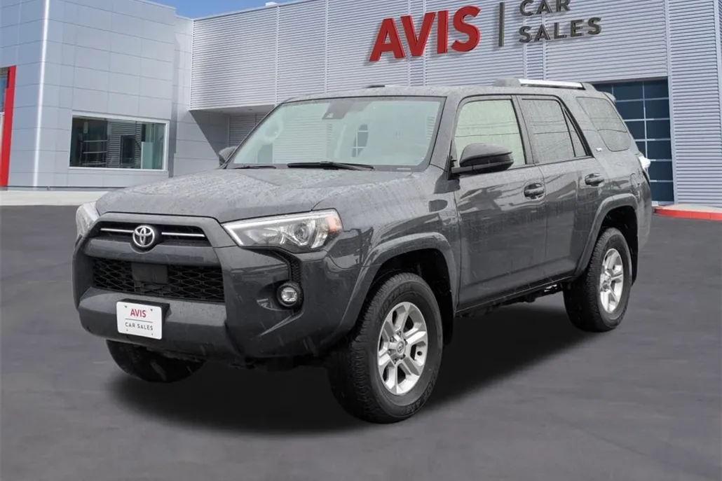 2024 Toyota 4Runner SR5 photo 1