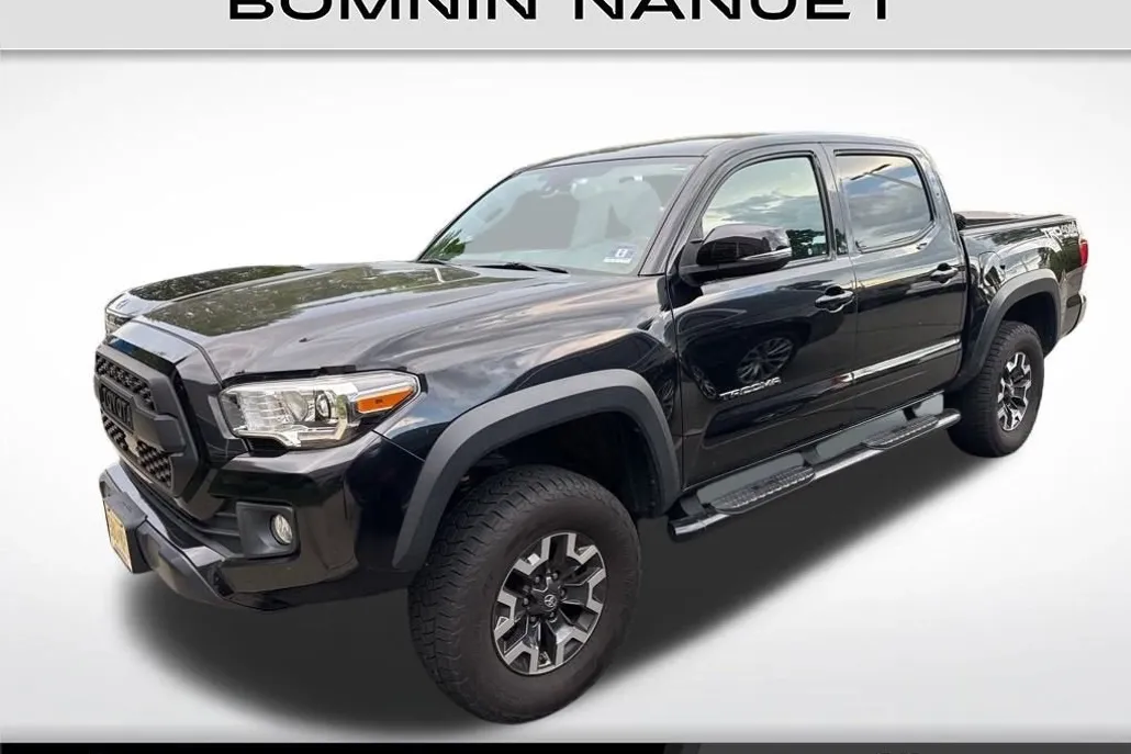 2019 Toyota Tacoma 4x4 SR photo 1
