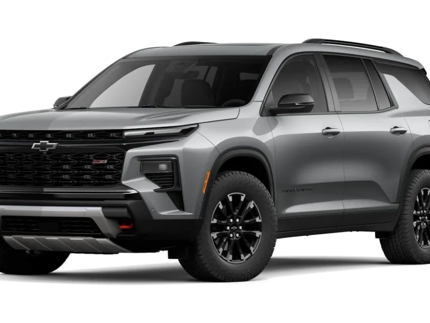 2025 Chevrolet Traverse Z71 photo 1