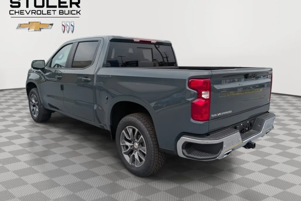 2025 Chevrolet Silverado 1500 LT photo 1
