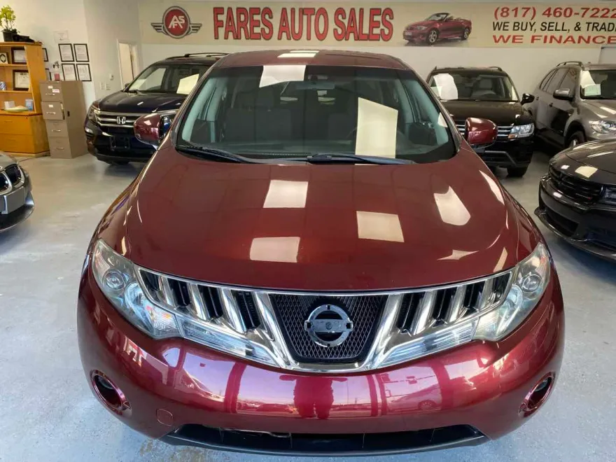 2010 Nissan Murano S photo 1