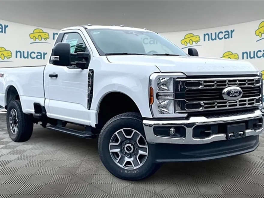 2025 Ford F-350 photo 1