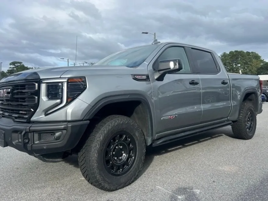 2024 Gmc Sierra 1500 AT4X photo 1