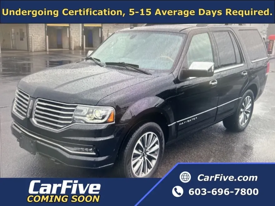 2017 Lincoln Navigator Select photo 1
