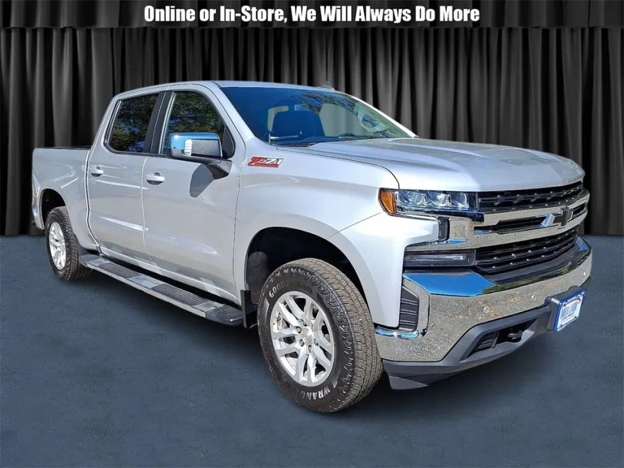 2022 Chevrolet Silverado 1500 LT photo 1