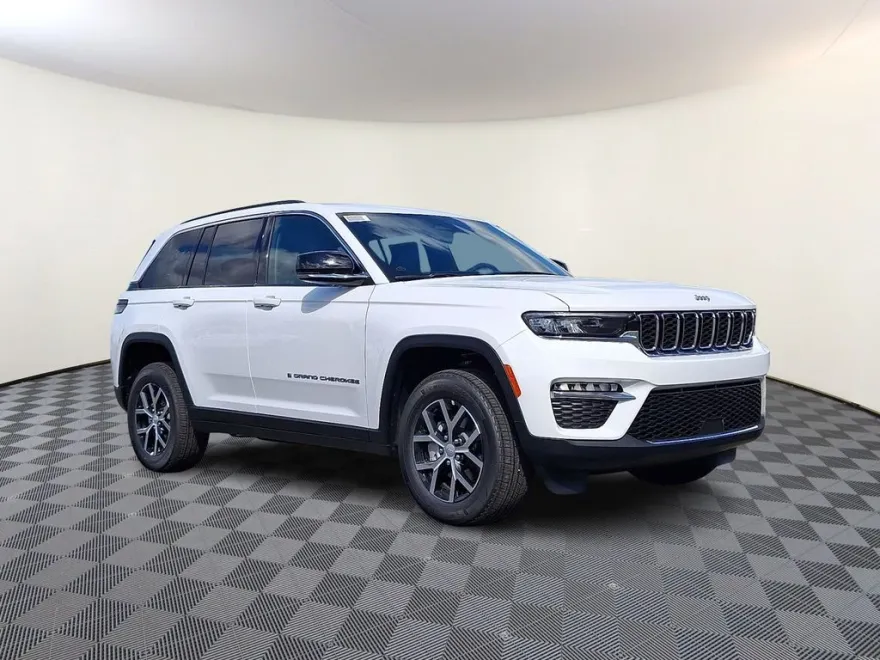 2025 Jeep Grand Cherokee Limited photo 1