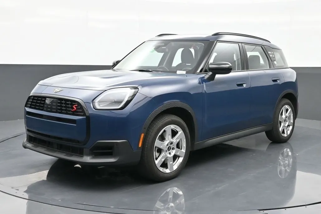 2025 Mini Cooper Base photo 1