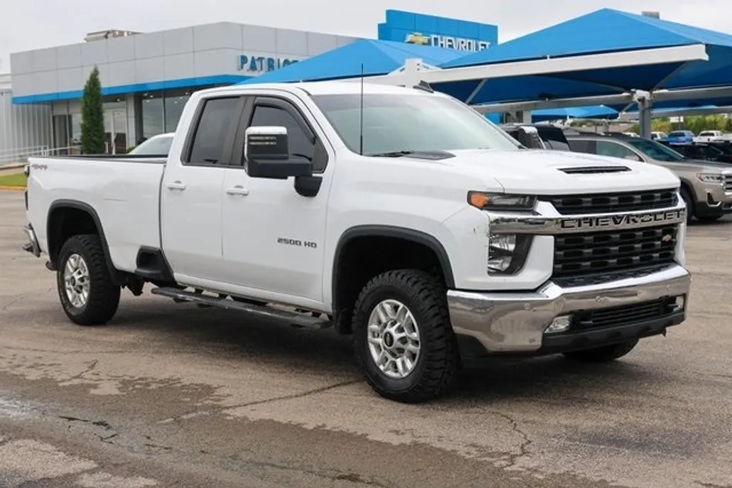 2020 Chevrolet Silverado 2500HD LT photo 1