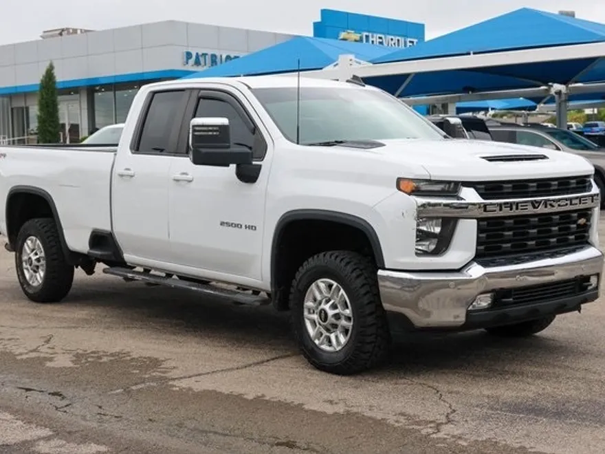 2020 Chevrolet Silverado 2500HD LT photo 1