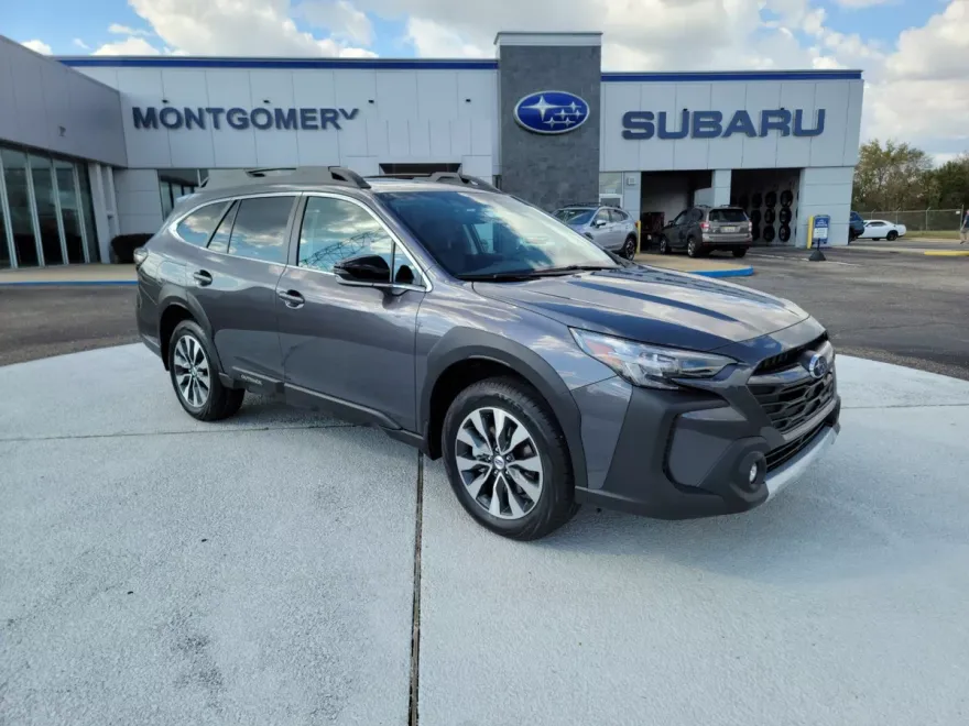 2025 Subaru Outback Limited photo 1