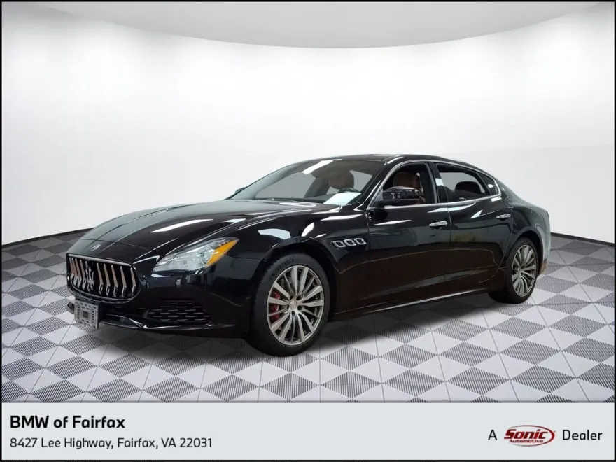 2017 Maserati Quattroporte S photo 1