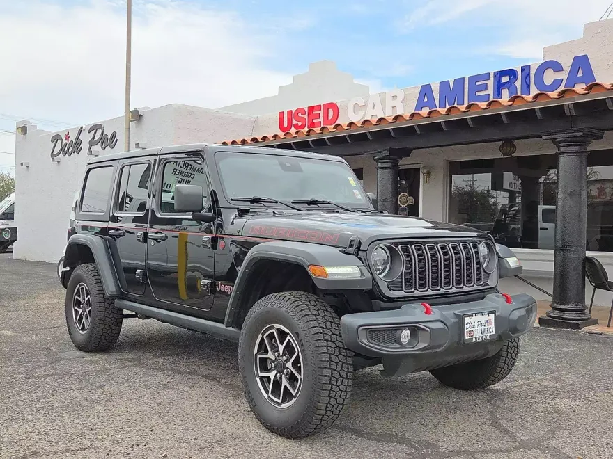 2024 Jeep Wrangler Rubicon photo 1