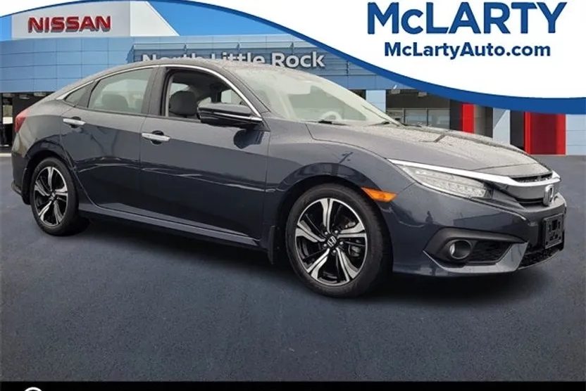 2016 Honda Civic Touring photo 1