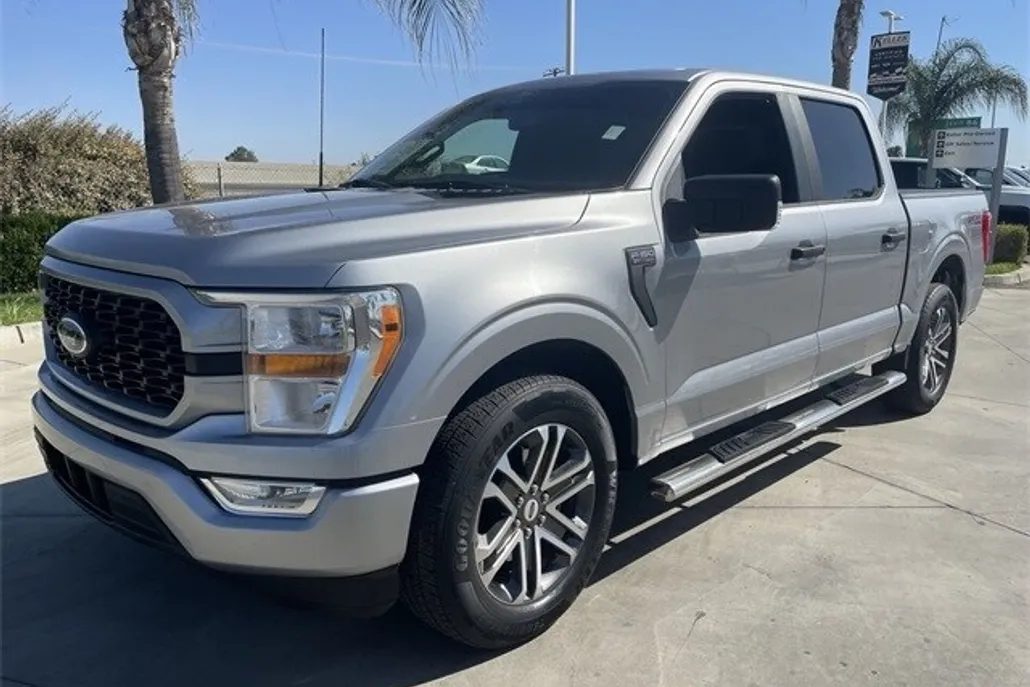 2022 Ford F-150 XL STX photo 1
