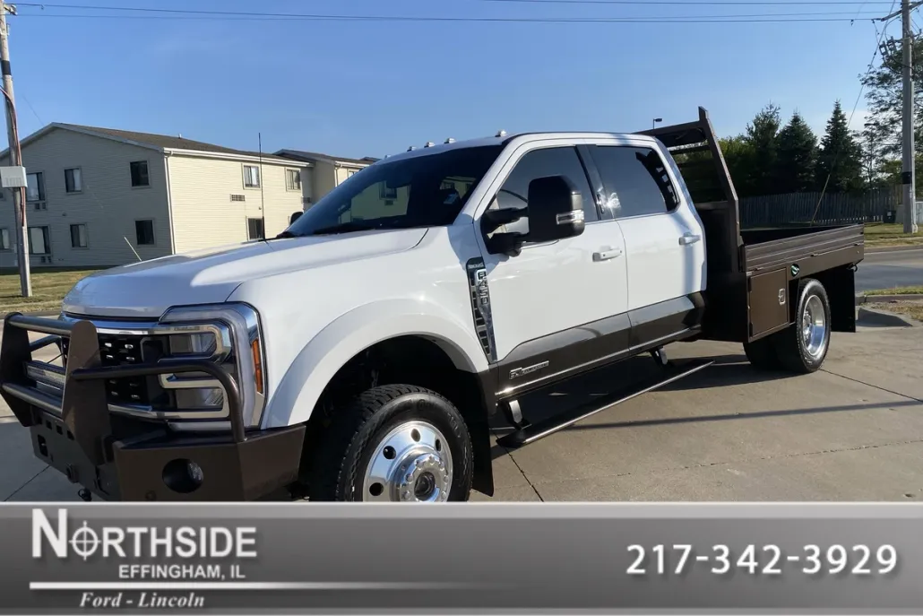2024 Ford F-450 photo 1